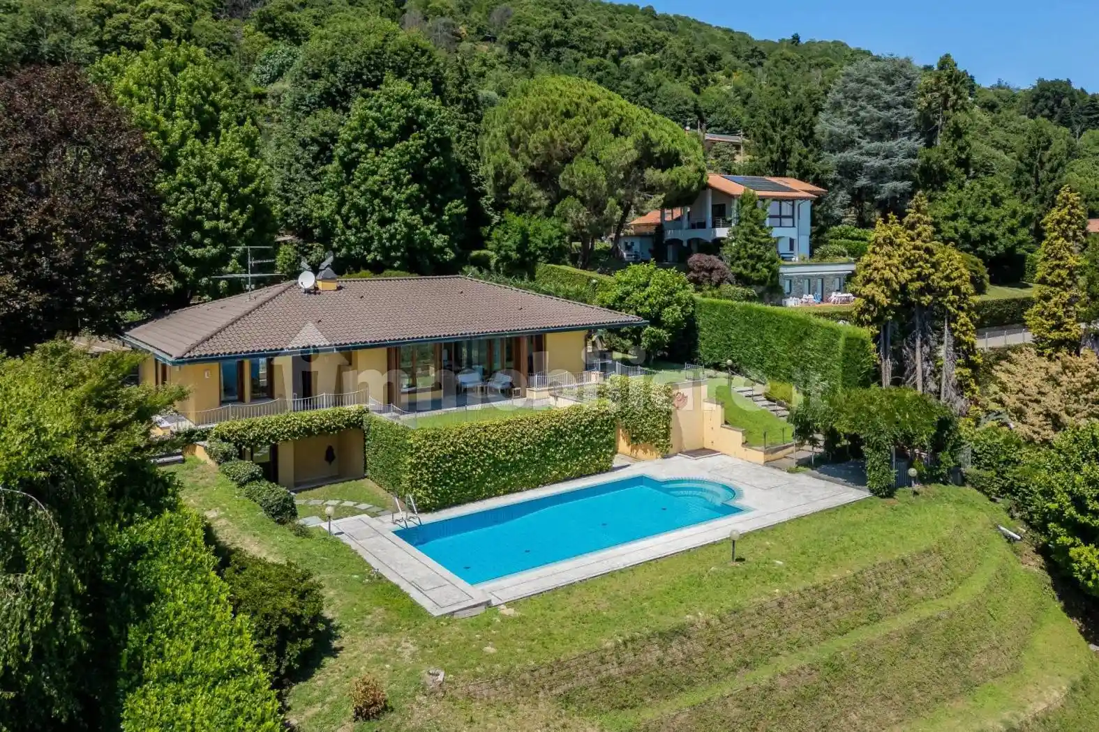 Villa in vendita a Lesa