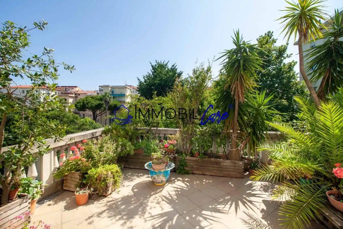 Appartamento in vendita a Livorno