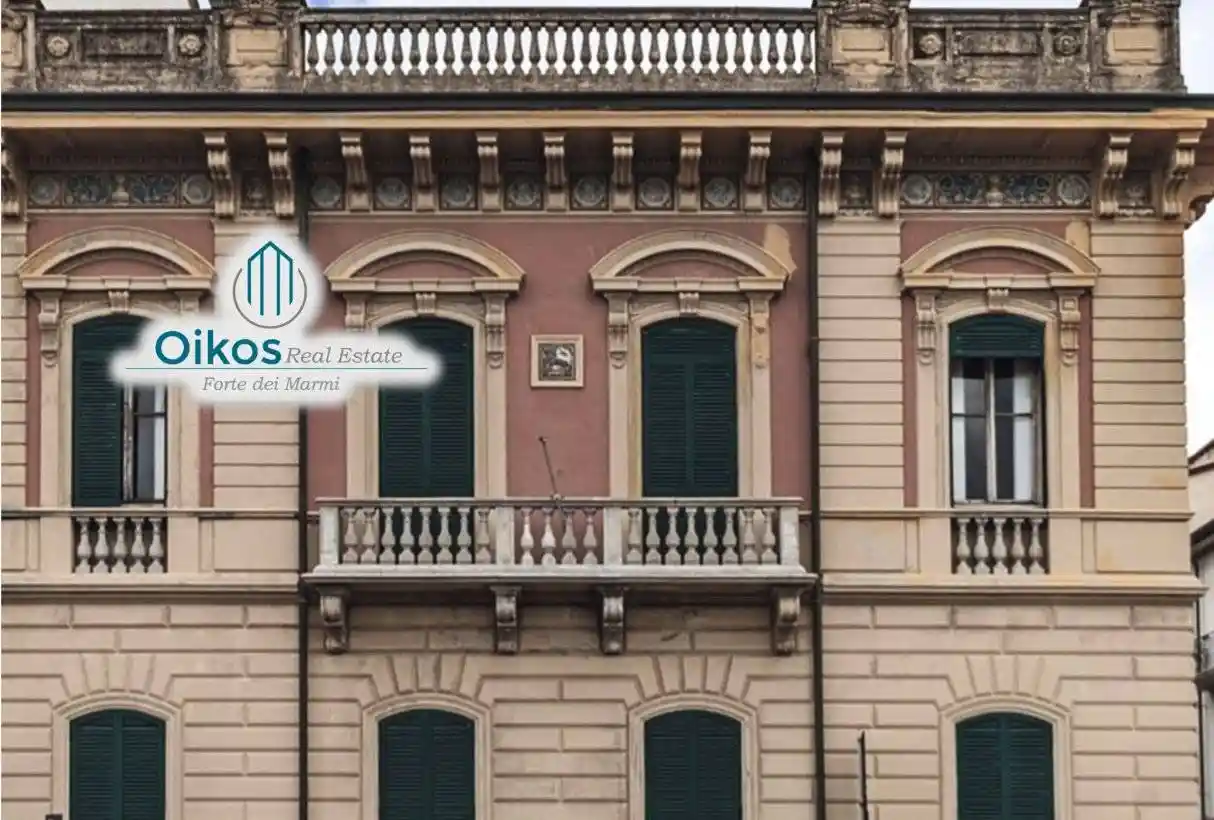 Villa in vendita a Viareggio