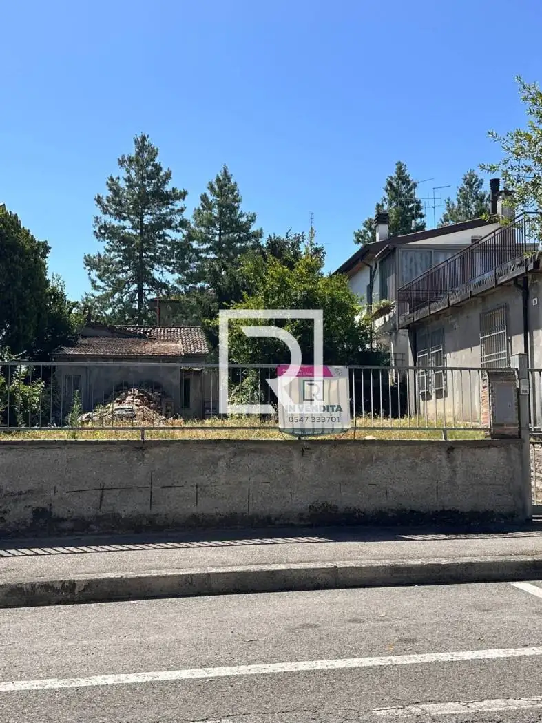 Palazzo - Edificio in vendita a Cesena