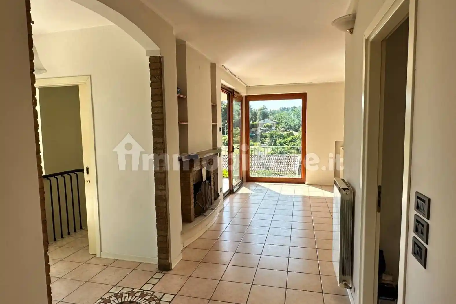 Villa unifamiliare, buono stato, 358 m², Colle Ardizio, Pesaro - foto 4