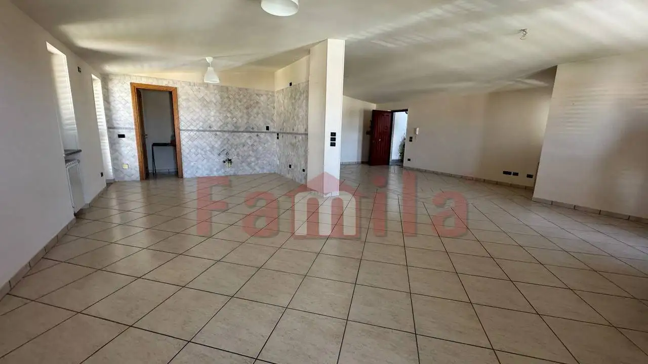 Appartamento in affitto a Sperone