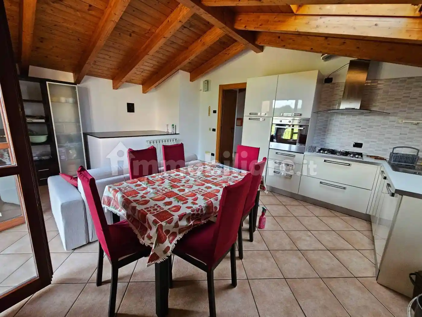 Appartamento in vendita a Cadorago