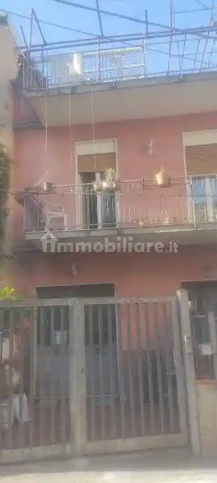 Casa indipendente in vendita a Gravina di Catania
