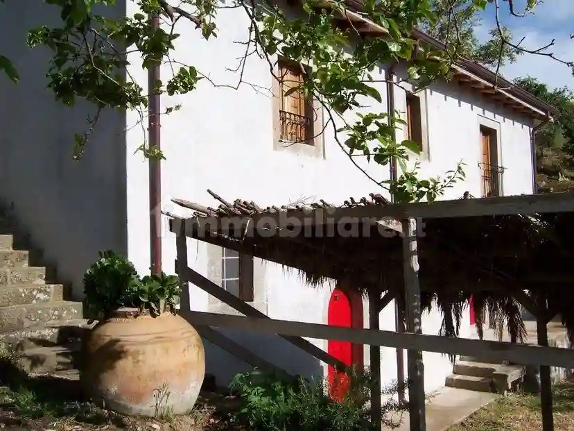 Villa unifamiliare Contrada Cammara Inferiore 1, Castell'Umberto - foto 4