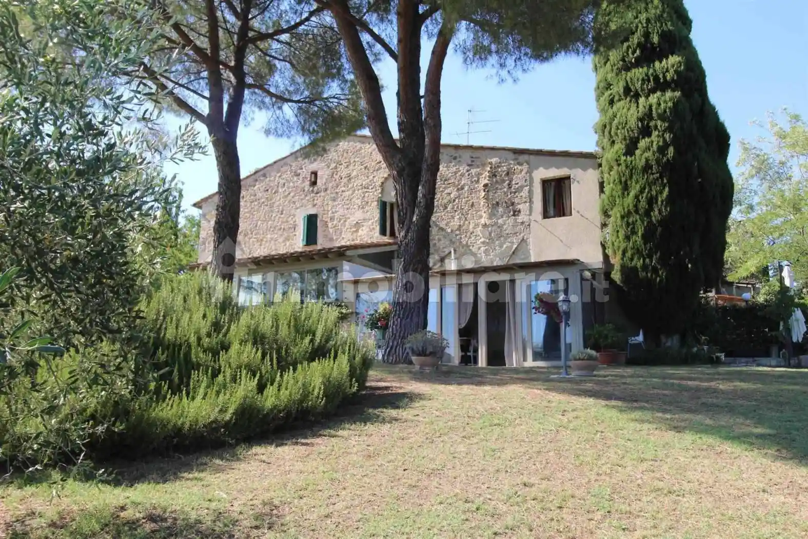 Appartamento in vendita a Casole d'Elsa