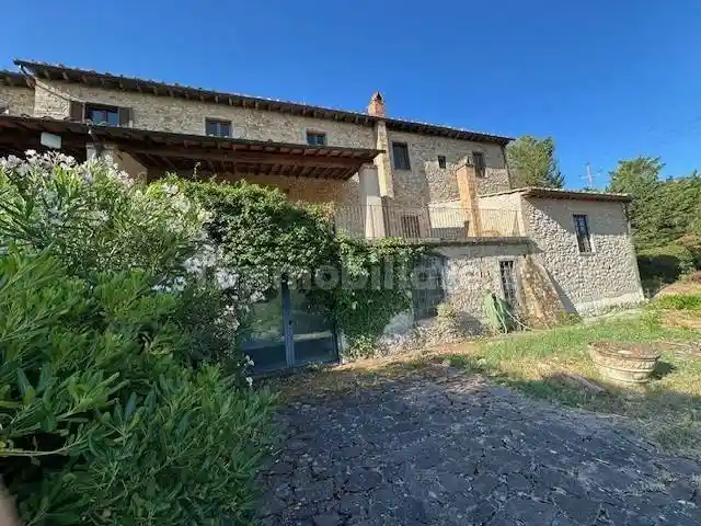 Casa indipendente in vendita a Montespertoli