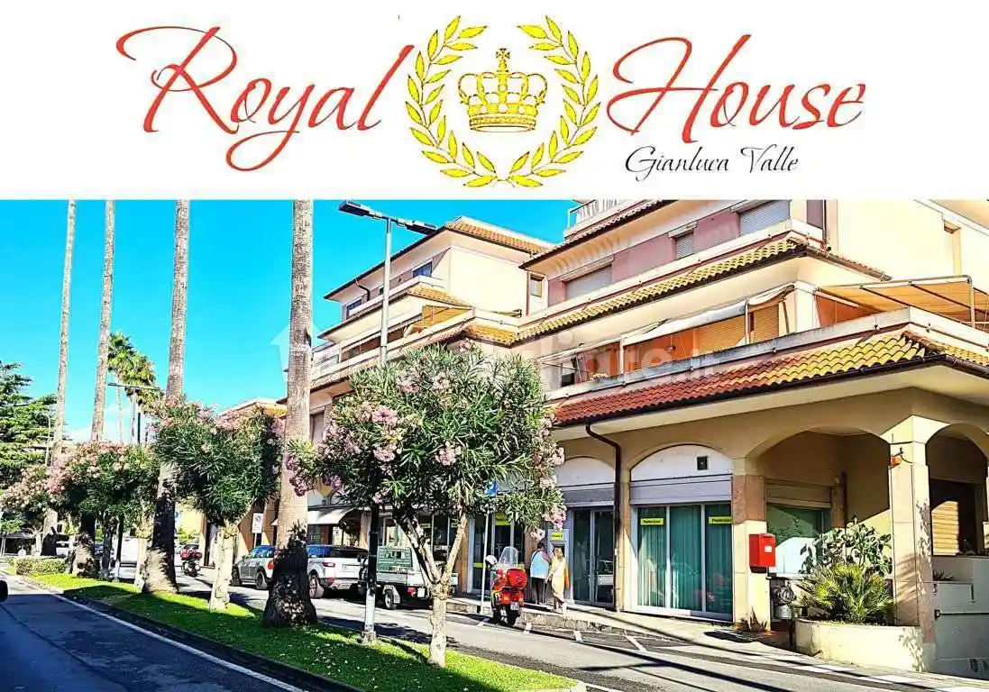 Appartamento in vendita a Borgio Verezzi