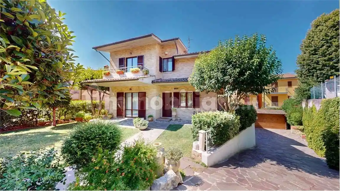 Villa in vendita a Osimo