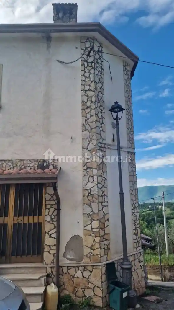 Casa indipendente in vendita a Arnara