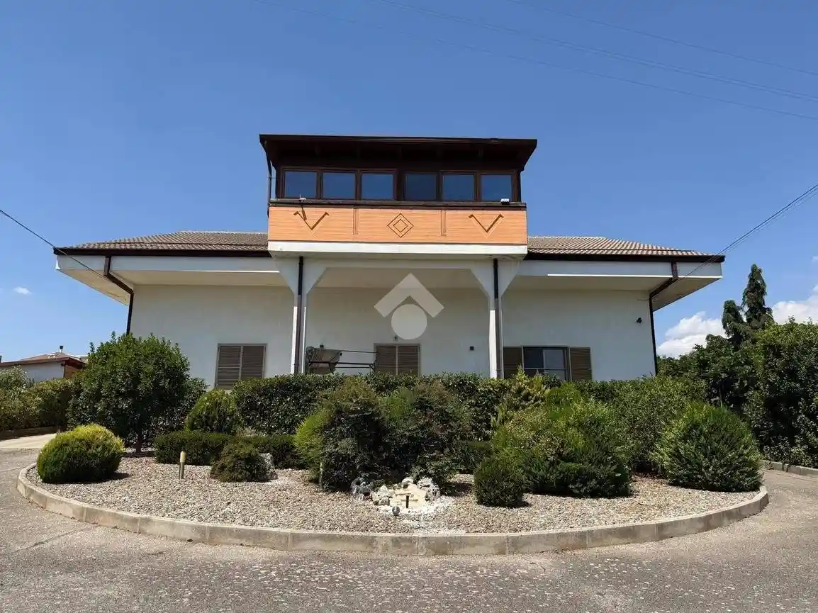 Villa in vendita a Santeramo in Colle