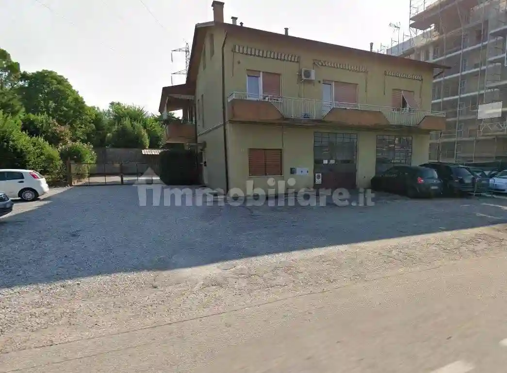 Villa bifamiliare via Montereale 38, Pordenone Nord, Pordenone - foto 4