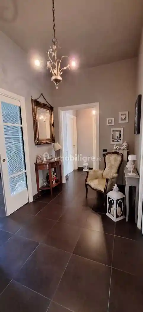 Appartamento in vendita a Ancona