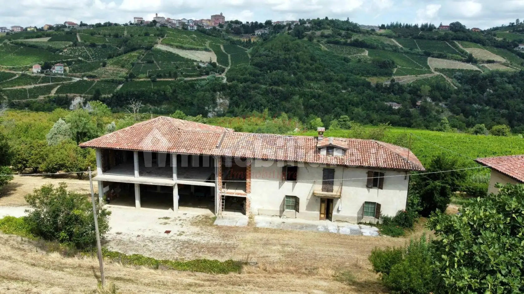 Rustico - Casale in vendita a Mango