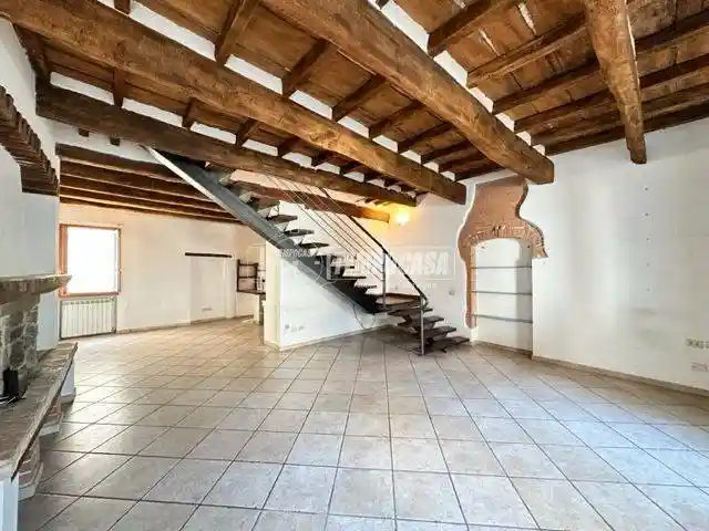 Casa indipendente in vendita a Faenza