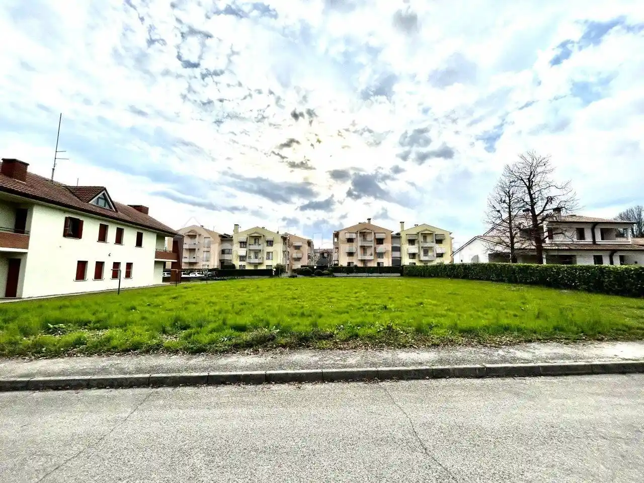 Terratetto unifamiliare 1080 m², ottimo stato, Centro, Cappella Maggiore - foto 3