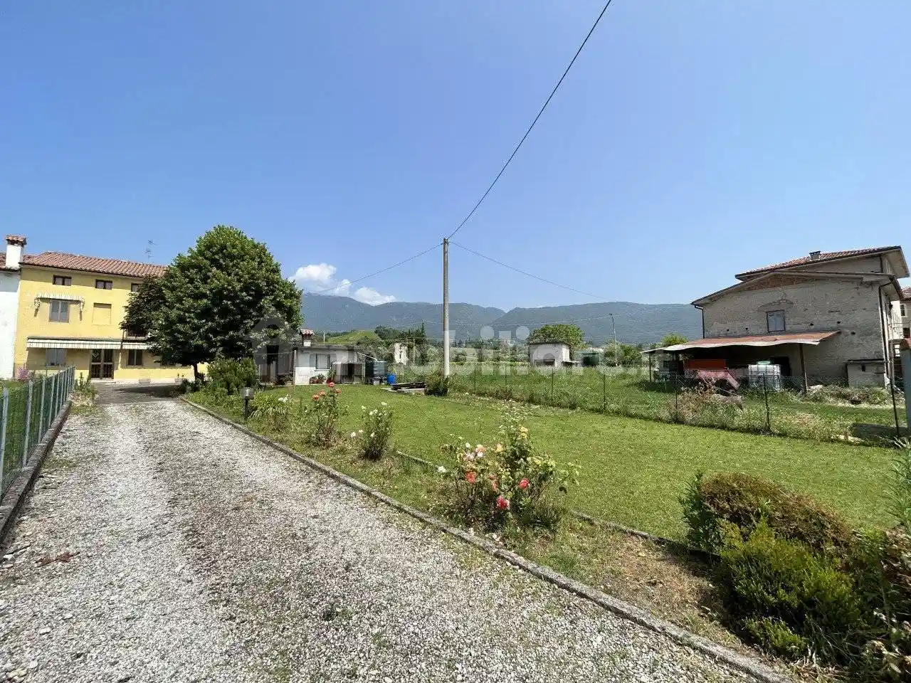 Villa bifamiliare via delle fontane 4, Centro, Cappella Maggiore - foto 2