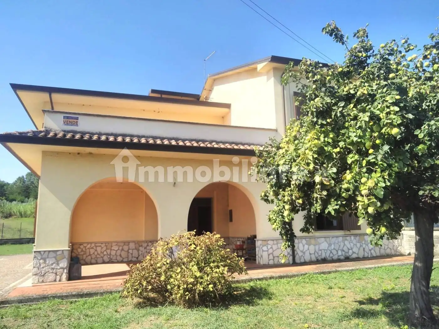 Villa in vendita a San Giovanni Incarico