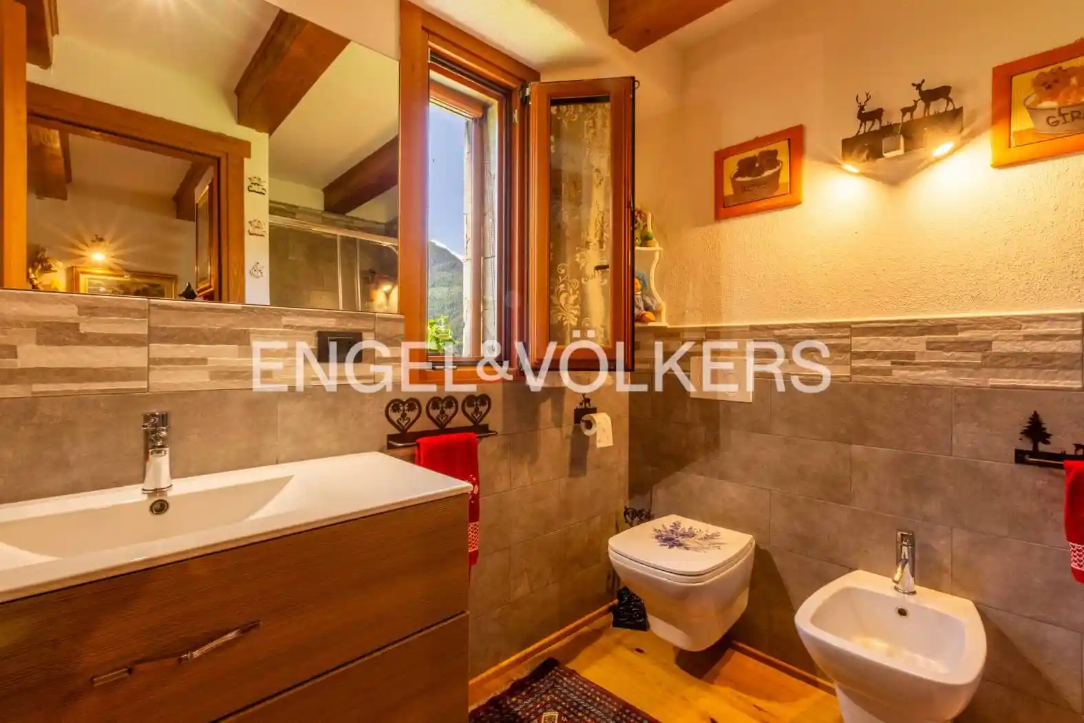 Bilocale ottimo stato, piano terra, Centro, La Salle - foto 2