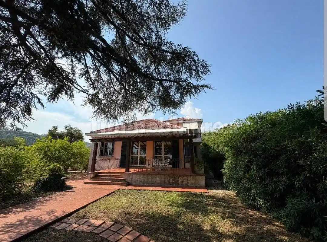 Villa in vendita a Diano Marina