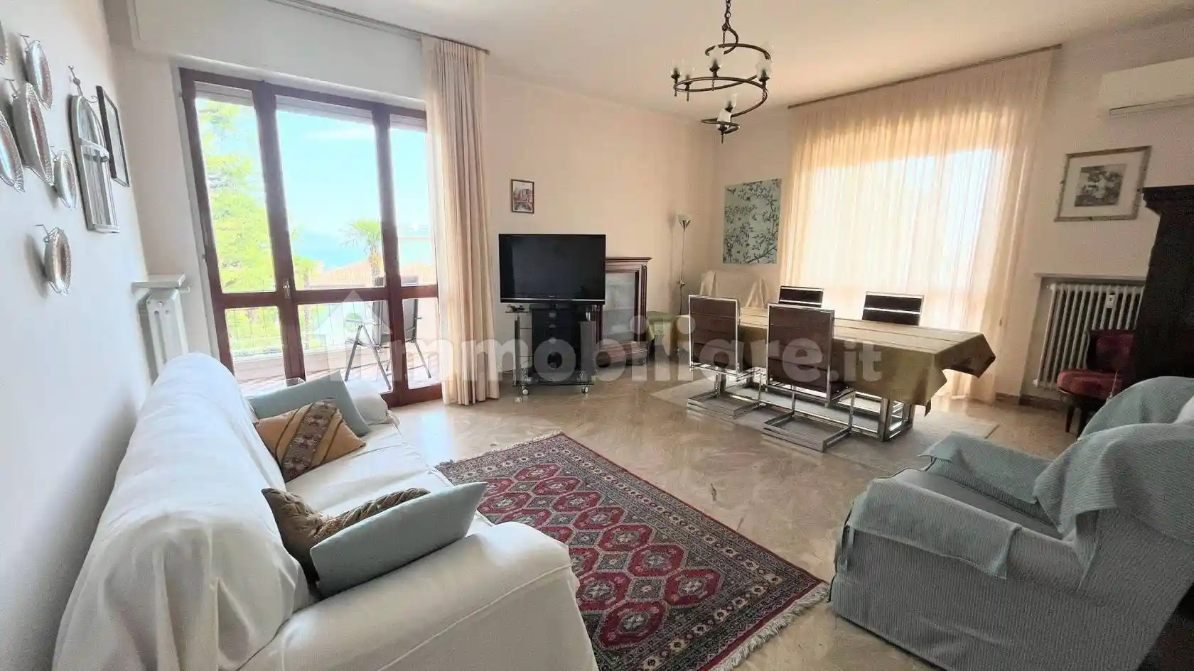Appartamento in affitto a Desenzano del Garda