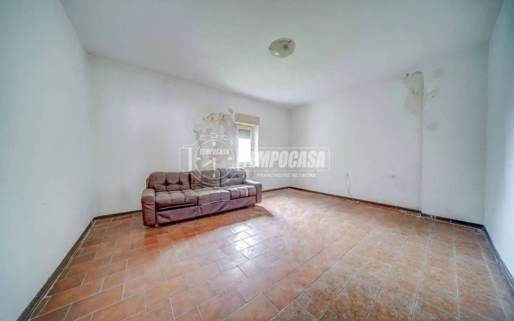 Casa indipendente in vendita a Divignano