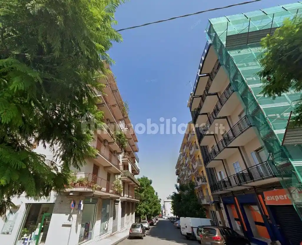 Appartamento in vendita a Giarre