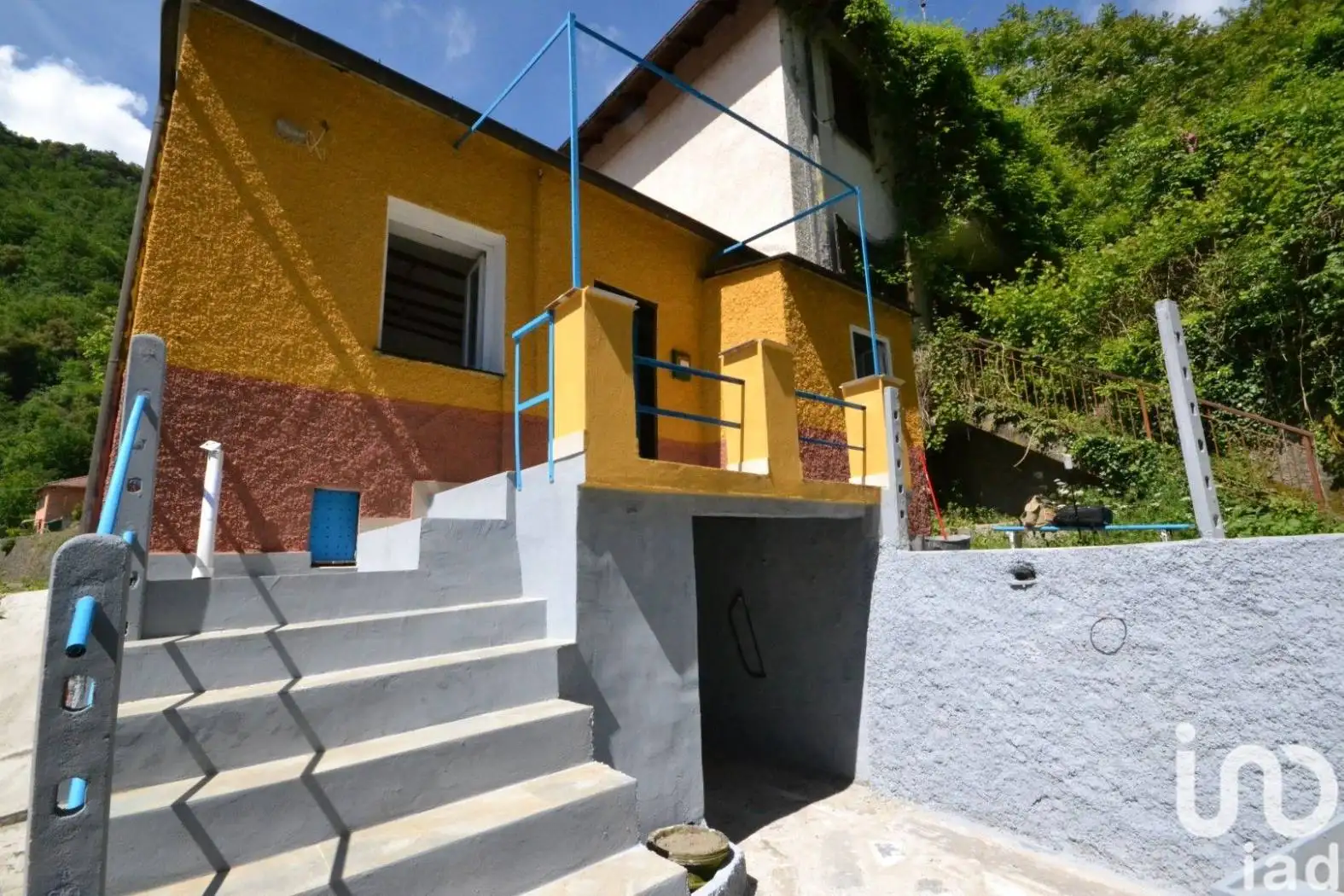 Casa indipendente in vendita a Lumarzo