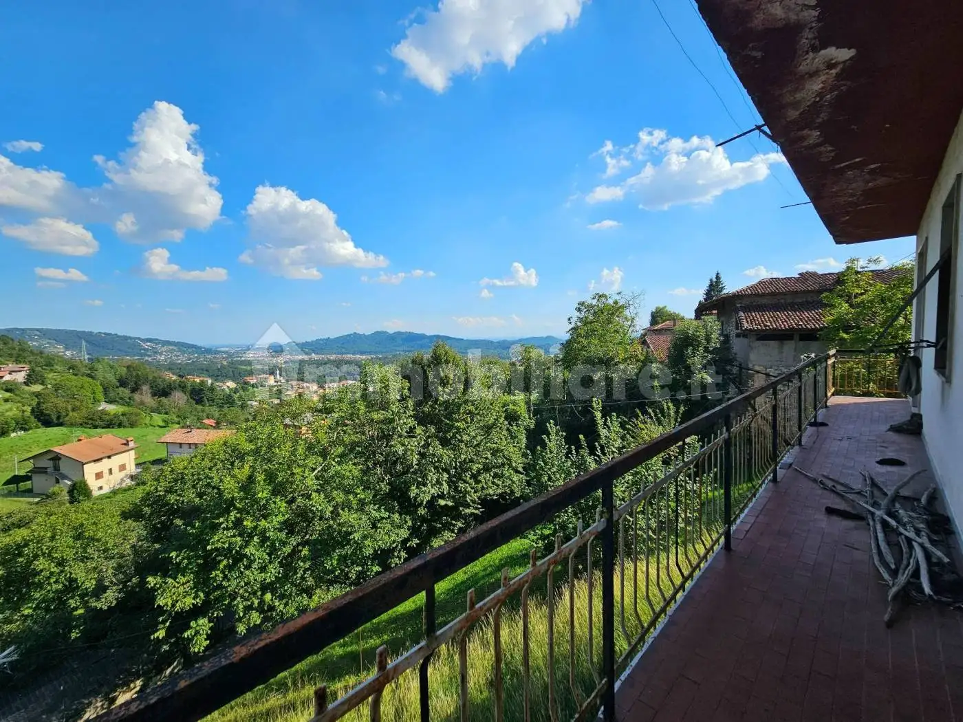 Appartamento in vendita a Villa d'Almè