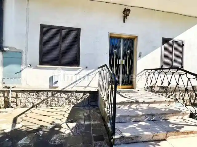 Appartamento in vendita a Montefiascone