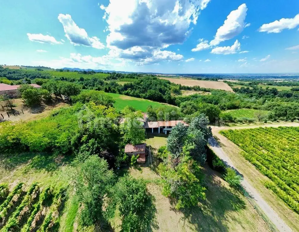 Casale, da ristrutturare, 450 m², Dozza - foto 3