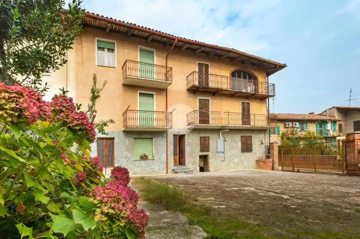 Casa indipendente in vendita a Tonco