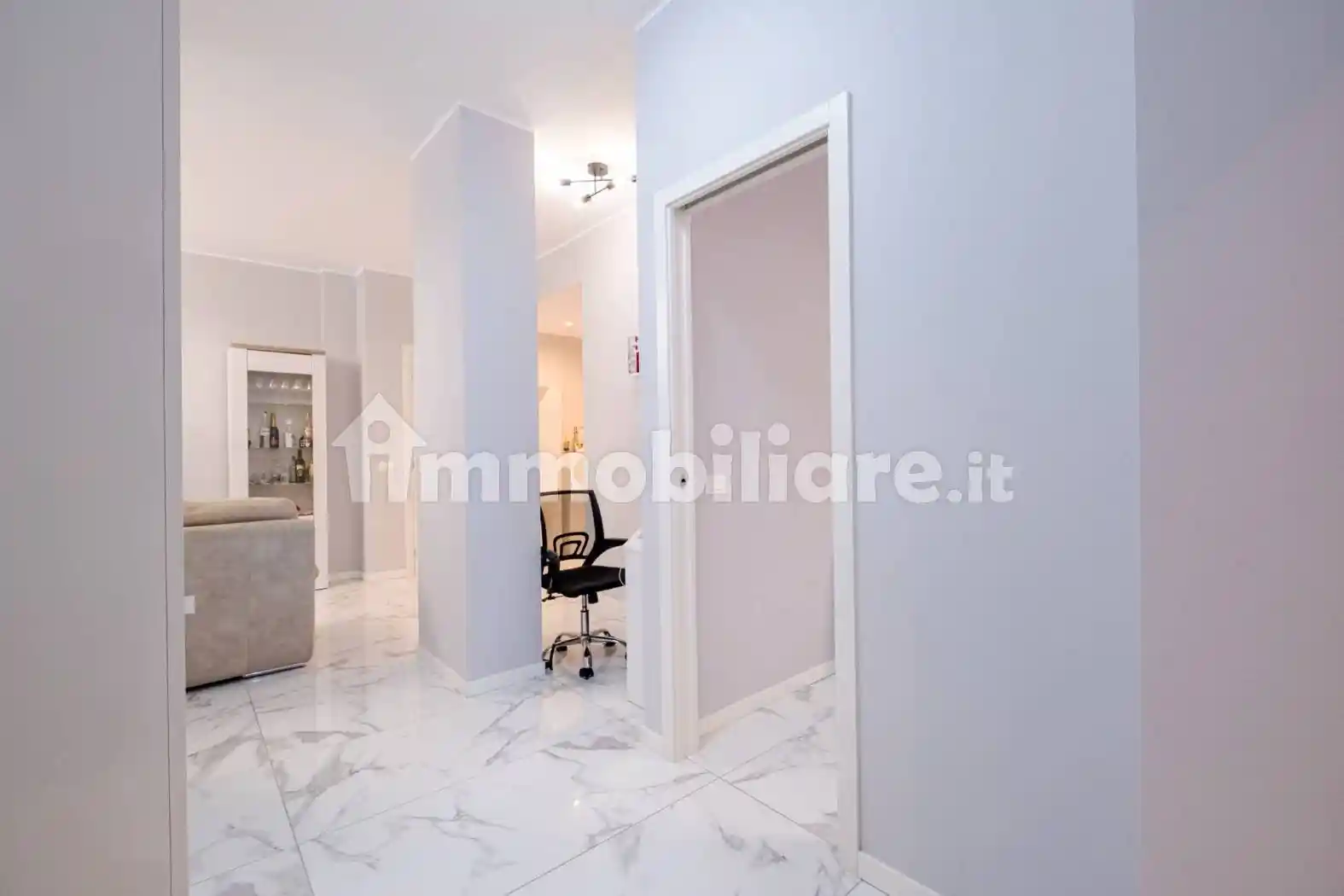 Trilocale via Adolfo Omodeo 25, Gallaratese, Milano - foto 3