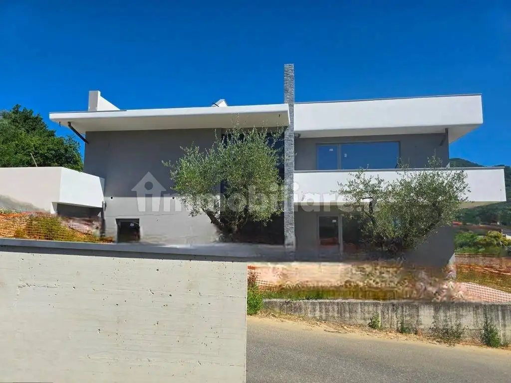 Villa in vendita a Capannori