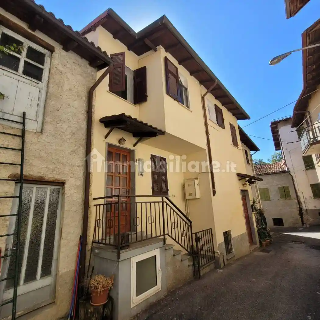 Casa indipendente in vendita a Gavi