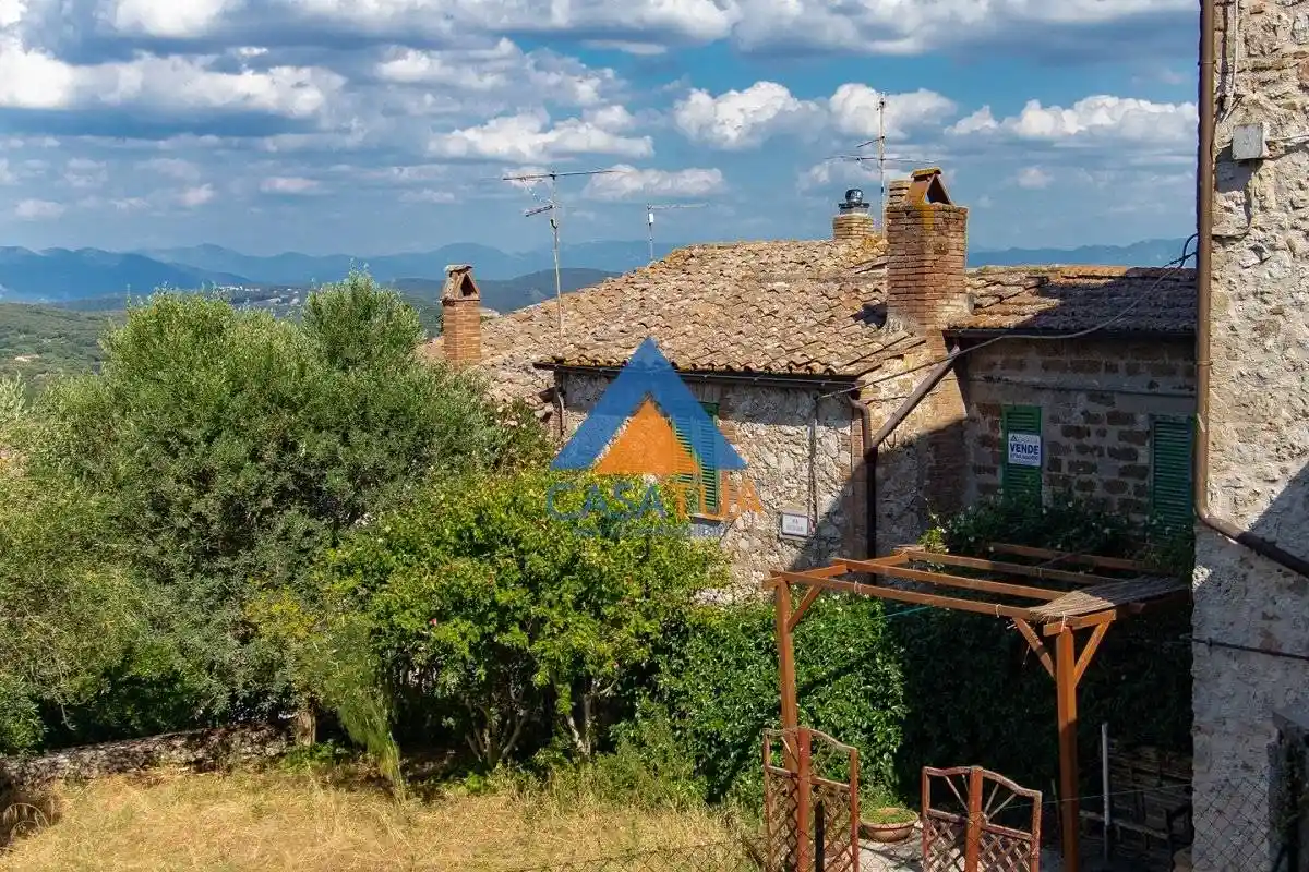 Casa indipendente in vendita a Amelia