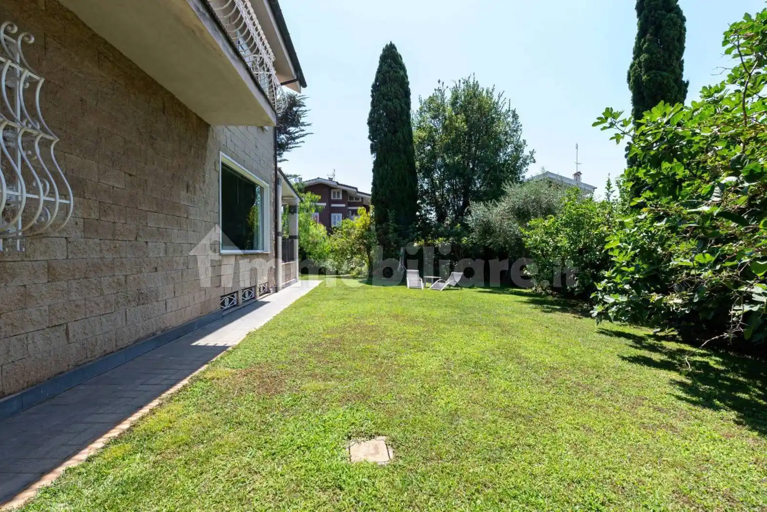 Villa unifamiliare via Euripide, Axa, Roma - foto 5