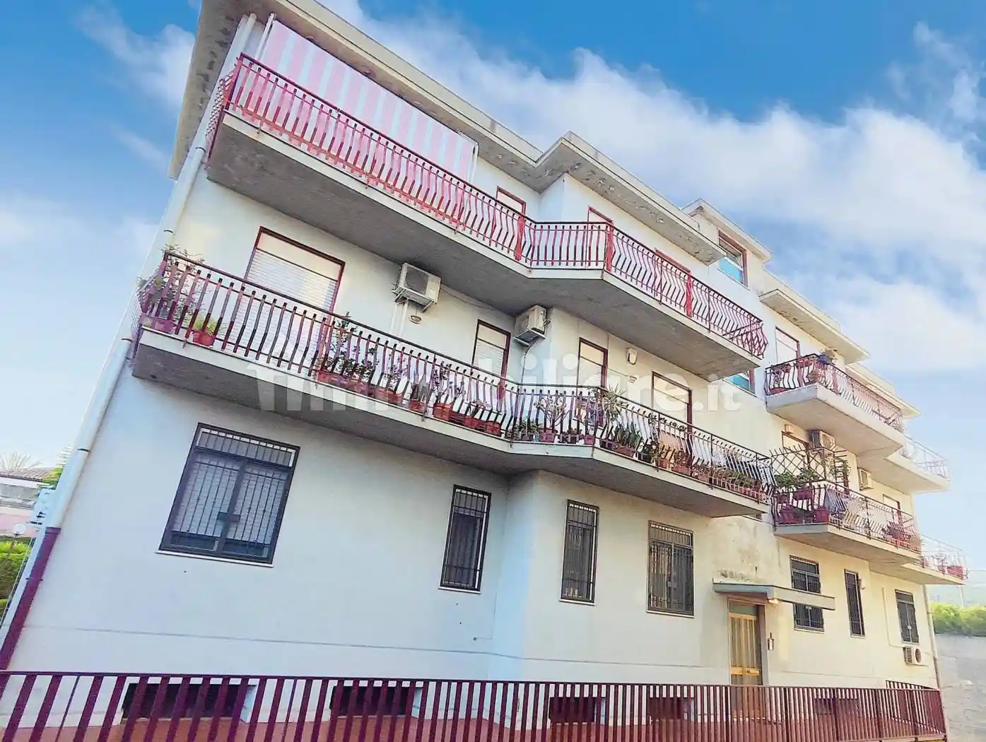 Appartamento in vendita a Aci Castello