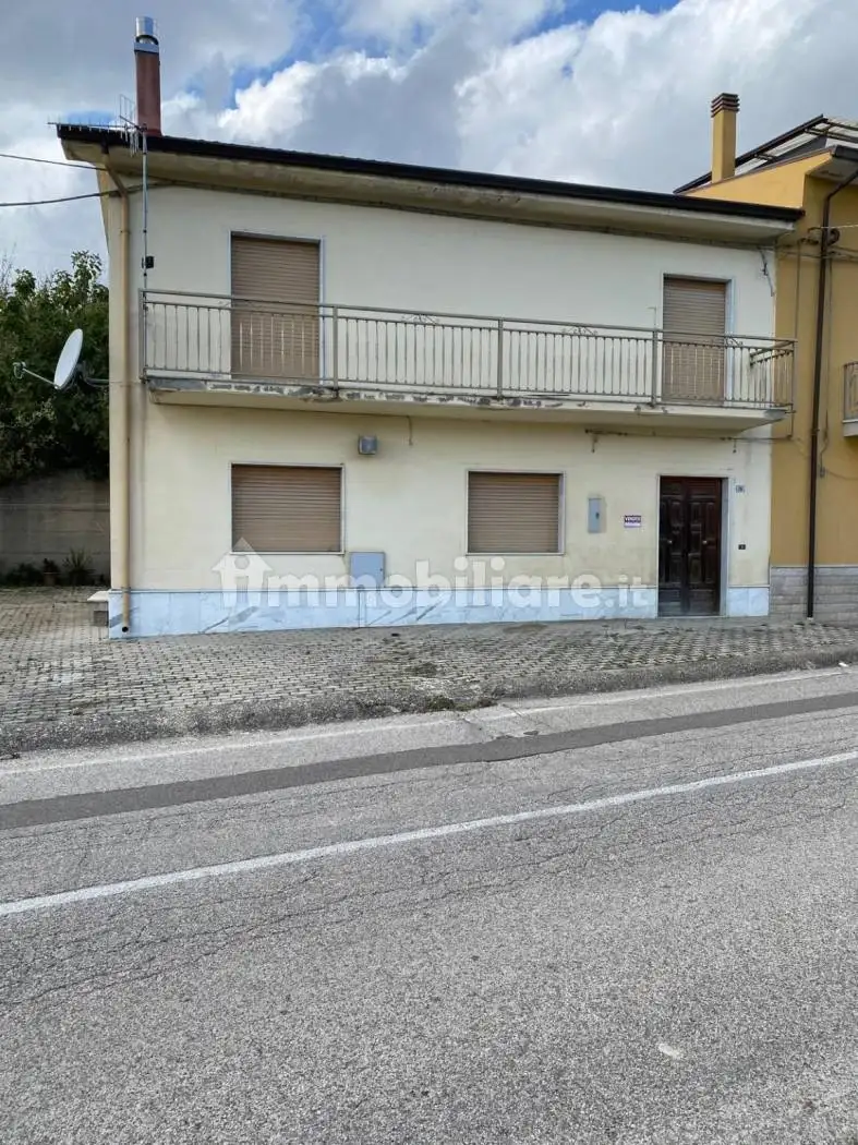 Villa unifamiliare Rione Carifano 16, Anzano di Puglia - foto 3