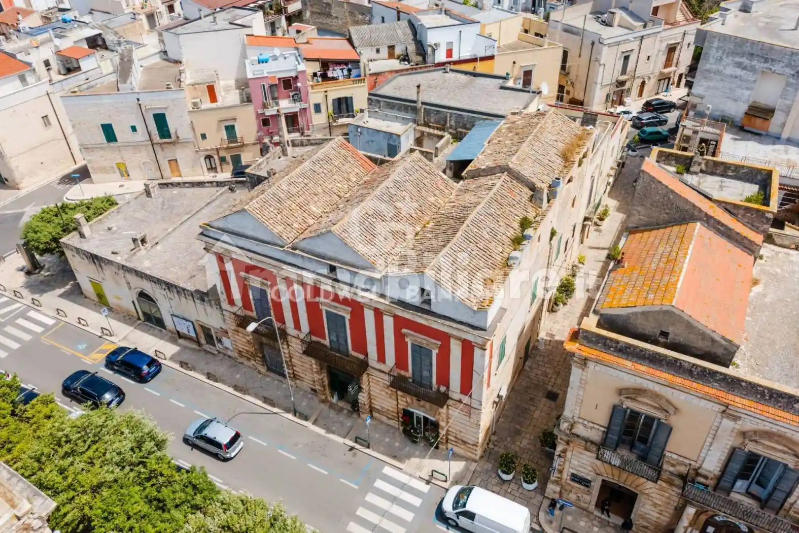 Palazzo - Edificio in vendita a Casamassima