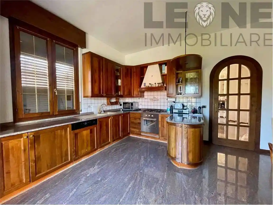 Appartamento ottimo stato, secondo piano, Centro, Vignola - foto 4