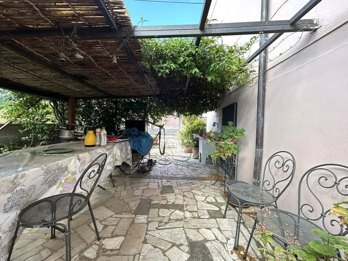 Villa in vendita a Arezzo