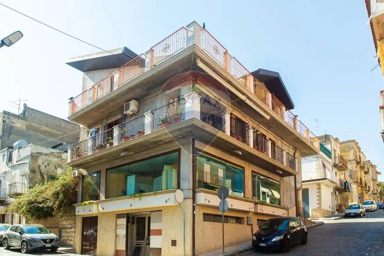 Casa indipendente in vendita a Ramacca