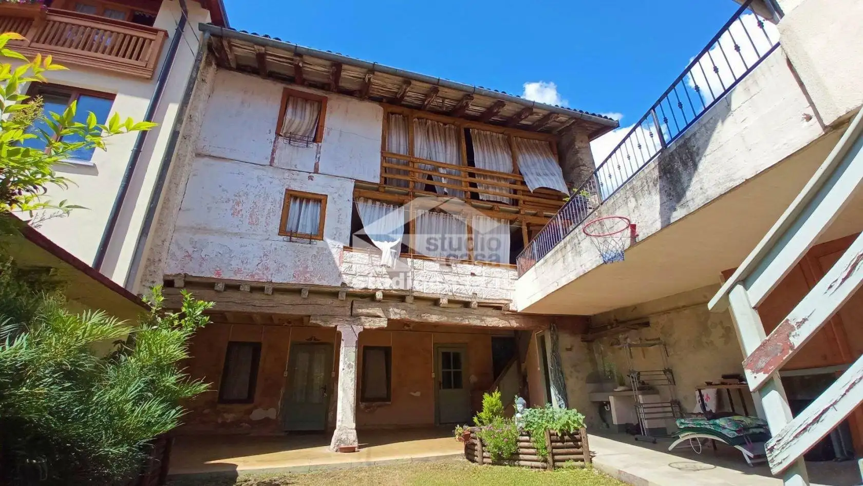 Villa in vendita a Rovetta