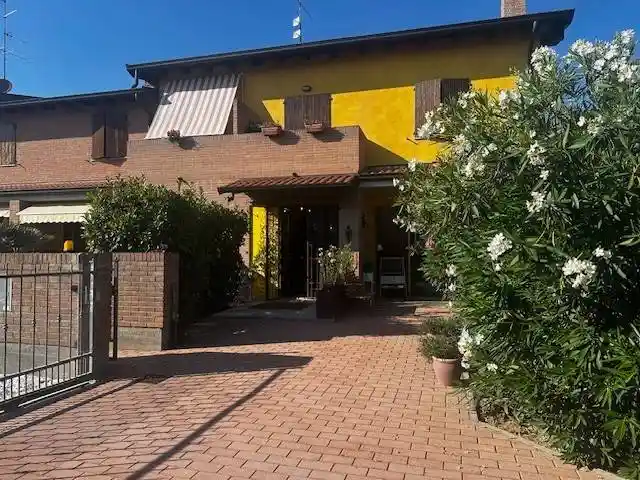 Villetta a schiera in vendita a Bomporto