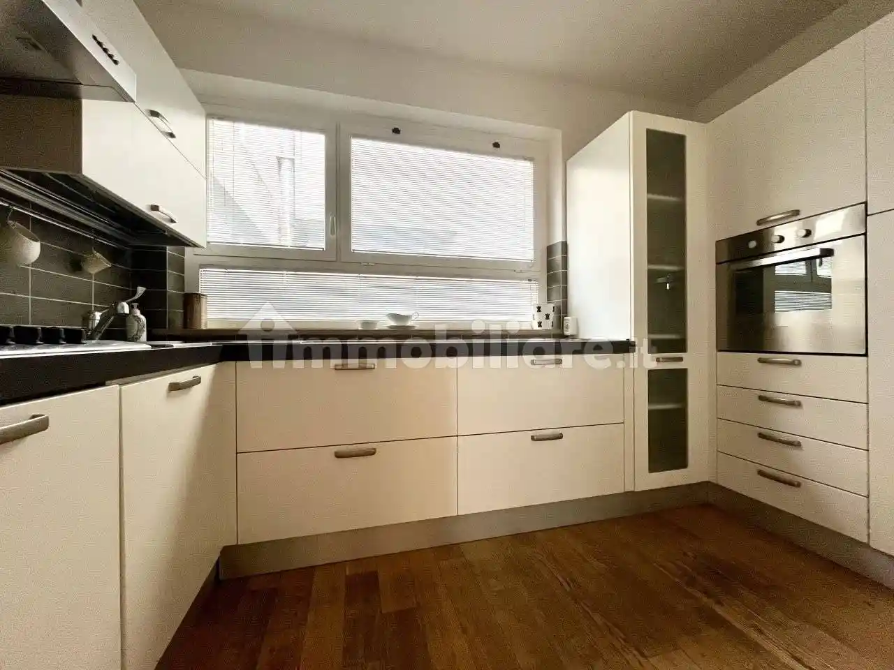 Appartamento viale della Vittoria, Viale della Vittoria, Jesi - foto 5