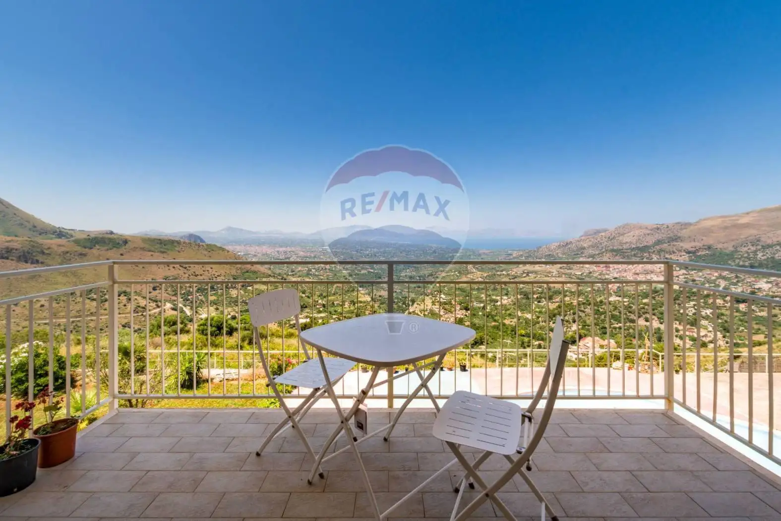 Palazzo - Edificio in vendita a Montelepre