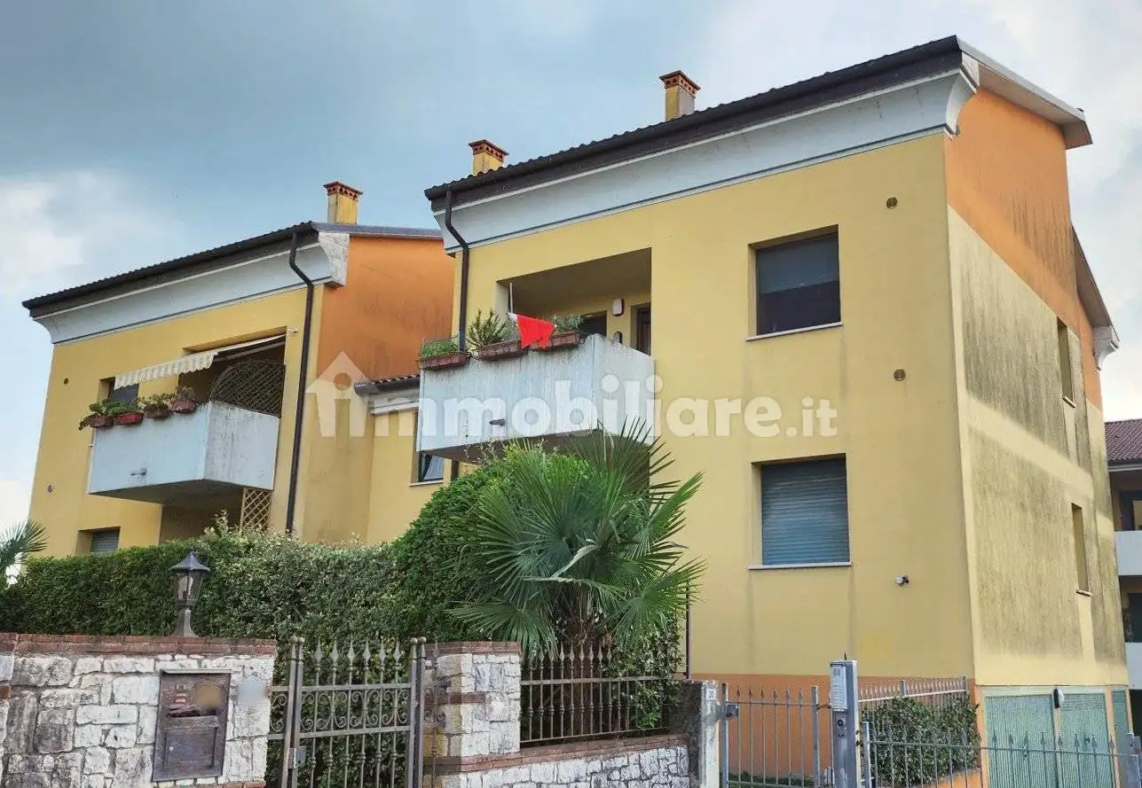 Appartamento in vendita a Grumolo delle Abbadesse