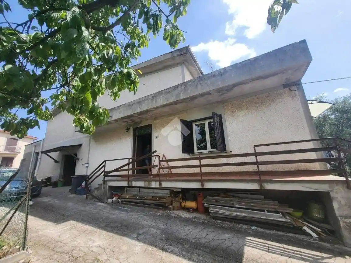 Terratetto unifamiliare 150 m², buono stato, Via della Caranella, Via di Cori, Velletri - foto 2