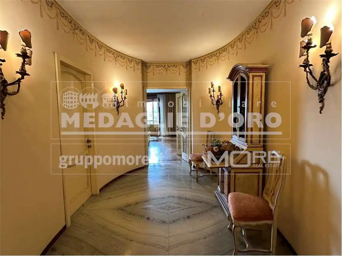 Appartamento in vendita a Modena